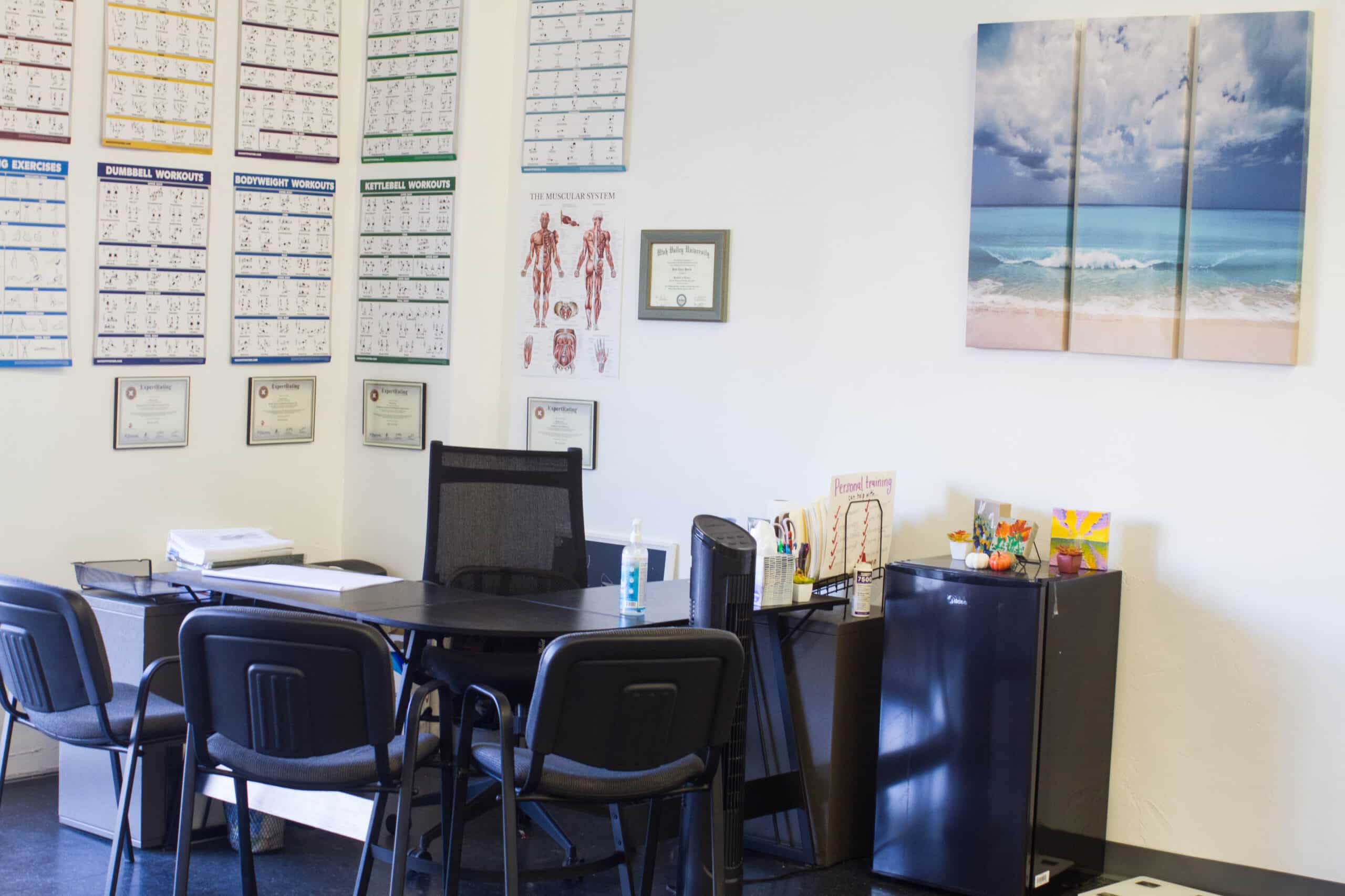 One-on-one patient consultation at Foundation Chiropractic Orem
